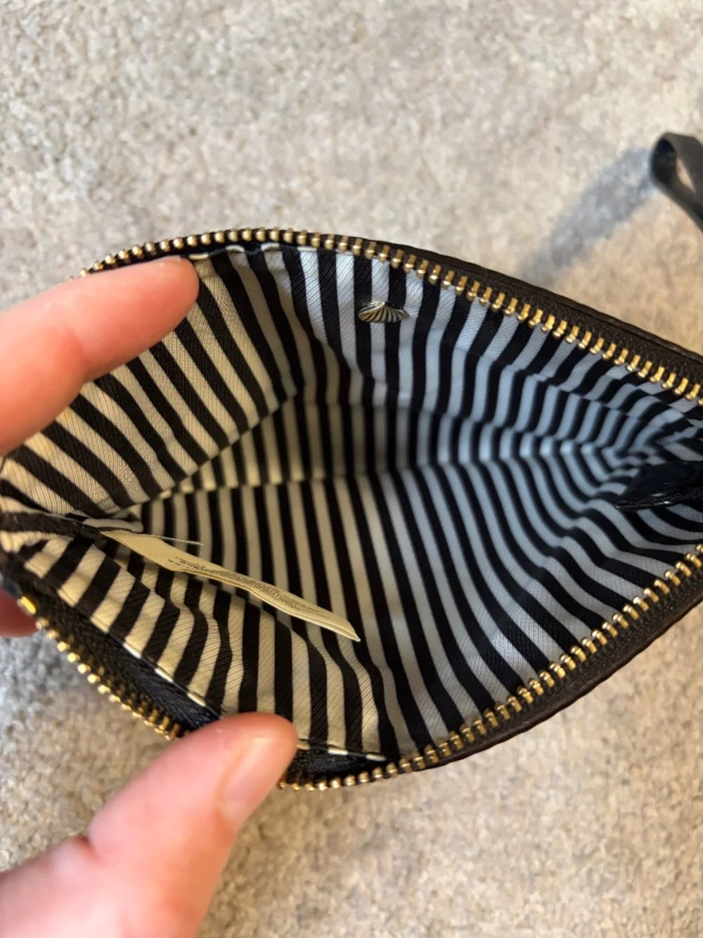 Kate Spade pebbled leather wristlet